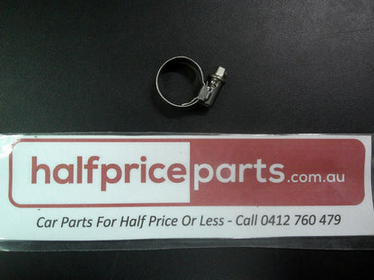 Holden VT/VX/VY Commodore Genuine Lower Reservoir Return Tube Clamp New Part