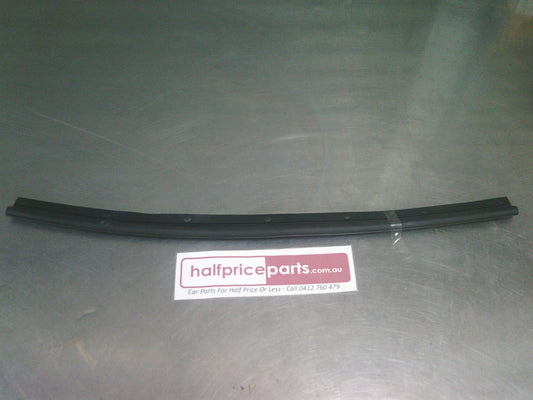 Holden Barina Spark Genuine Front Bonnet Weatherstrip New Part