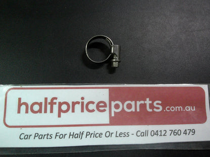 Holden VT/VX/VY Commodore Genuine Lower Reservoir Return Tube Clamp New Part
