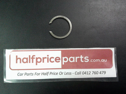 Holden VZ/VE/VF/Commodore/Calais/WM/WN Statesman/Caprice Genuine Front Bearing Retainer Snap Ring New Part