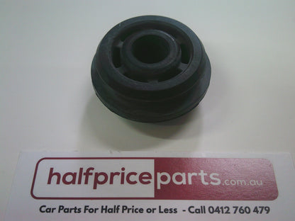 Holden CG Captiva Genuine Upper Radiator Insulator New Part