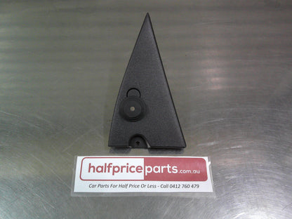 Holden VR Commodore Exec Genuine Driver Inner Mirror Cover Manual New Part