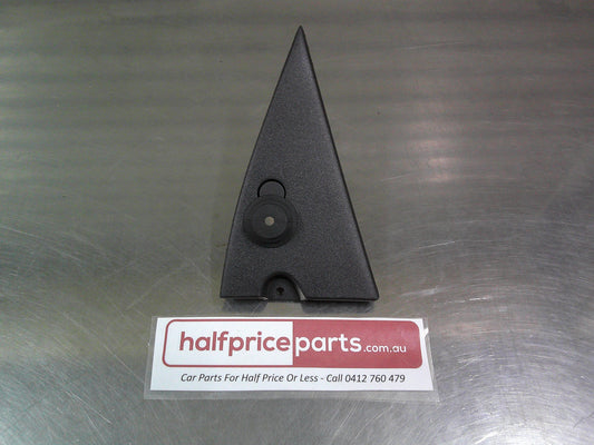 Holden VR Commodore Exec Genuine Driver Inner Mirror Cover Manual New Part