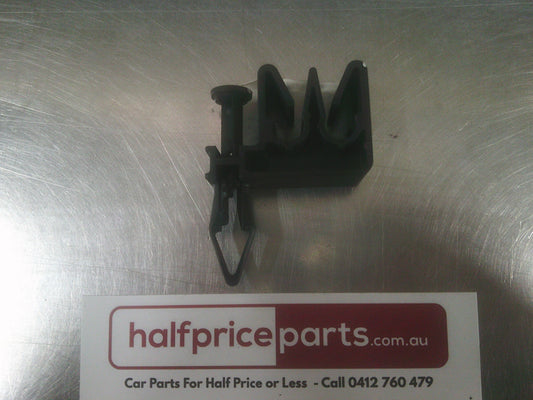 Holden RG Colorado Genuine Brake Line Clip New Part