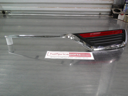 Toyota Landcruiser 300 Series Genuine Right Hand Rear Bumper Reflector Chrome Trim New Part