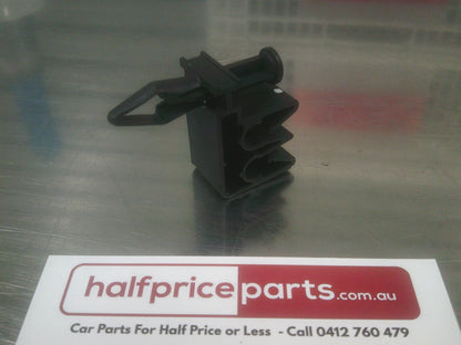 Holden RG Colorado Genuine Brake Line Clip New Part