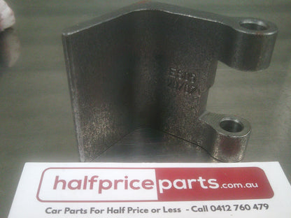Holden VT/VX/VY/VZ Commodore Genuine Front Door Pillar Hinge New Part