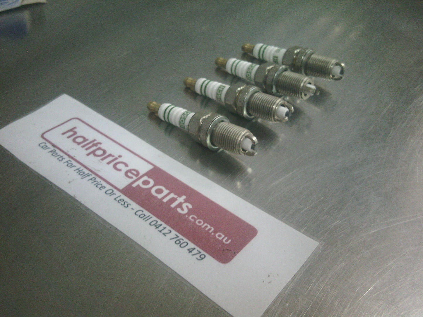 Holden TR-TS Astra Genuine Spark Plugs Set Of 4 - New Part