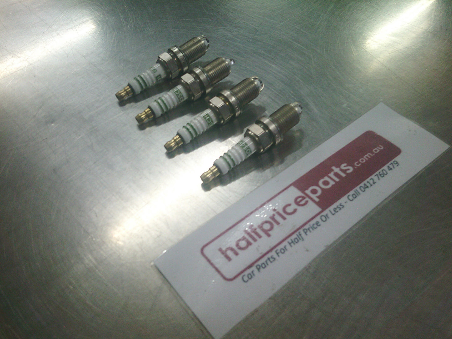 Holden TR-TS Astra Genuine Spark Plugs Set Of 4 - New Part