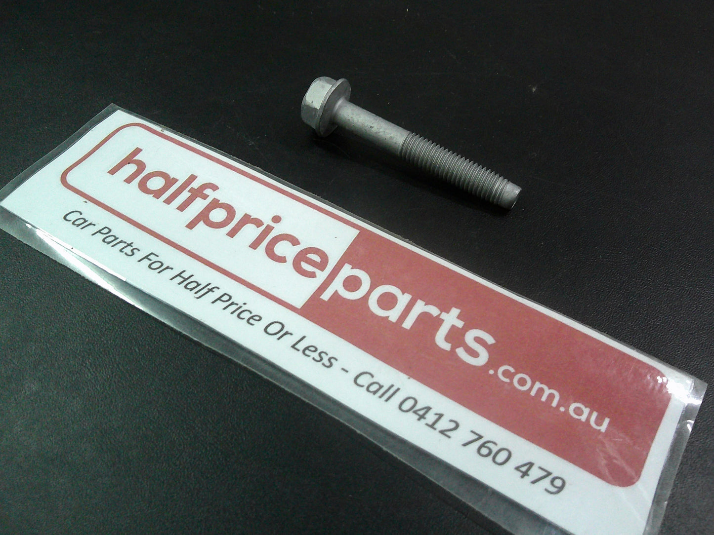 Holden CG5 Captiva Genuine Fuel Injector Bolt M8x55 New Part