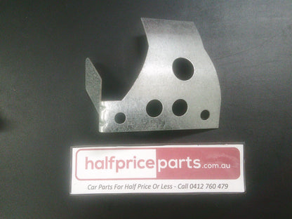 Holden VZ Commodore Genuine Right Lower Rear Bumper Bracket New Part