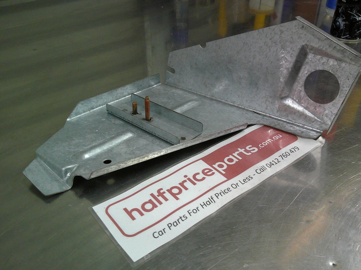 Holden VT-VX-VY-VZ-HSV Commodore Genuine Right Hand Front Wheel Rail Corner Panel New Part