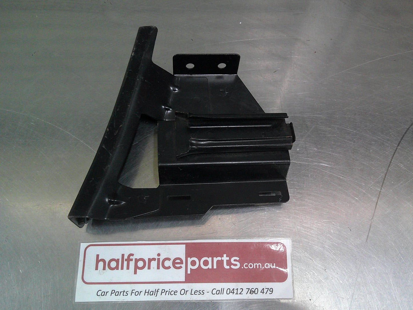 Holden Jackaroo Genuine Left Hand Rear Bumper Bracket New Part