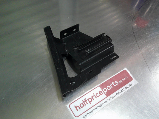 Holden Jackaroo Genuine Left Hand Rear Bumper Bracket New Part