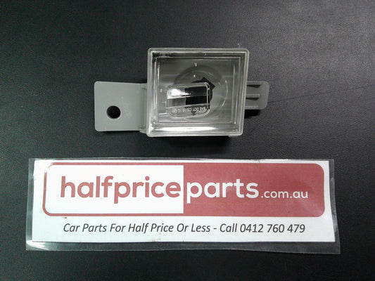Chevrolet Silverado Genuine Right Hand Rear Side License Plate Light Cover New Part