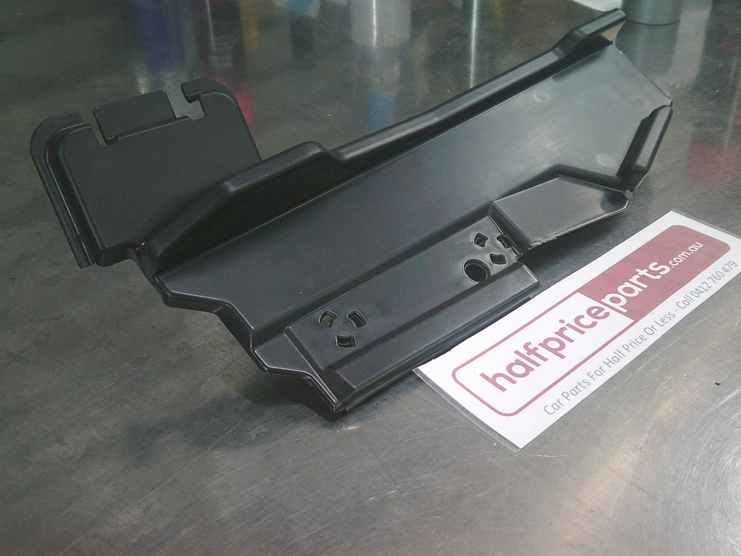 Holden VZ Commodore/HSV/Monaro/WL Statesman Genuine Left Hand Radiator Air Deflector Baffle New Part