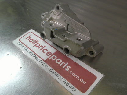 VW Caddy 2K/MK3  Genuine Right Hand Alloy Engine Mount New Part