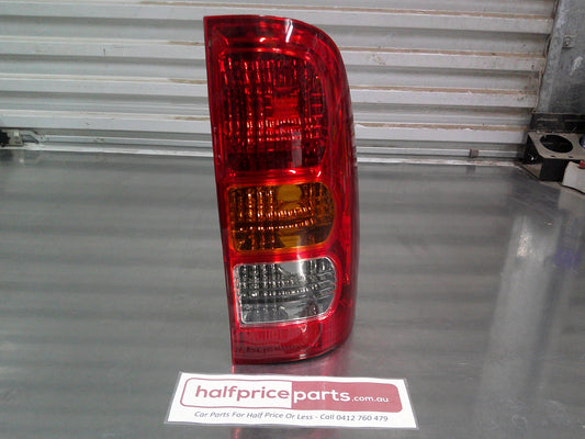 Toyota Hilux Genuine Right Hand Rear Tub Tail Light Assembly New Part