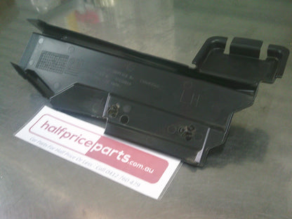 Holden VZ Commodore/HSV/Monaro/WL Statesman Genuine Left Hand Radiator Air Deflector Baffle New Part