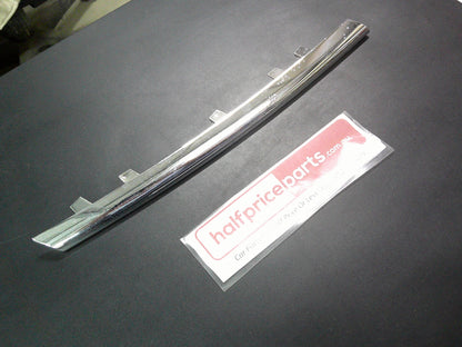 Opel Insignia Genuine Right Hand Upper Grille Moulding New Part