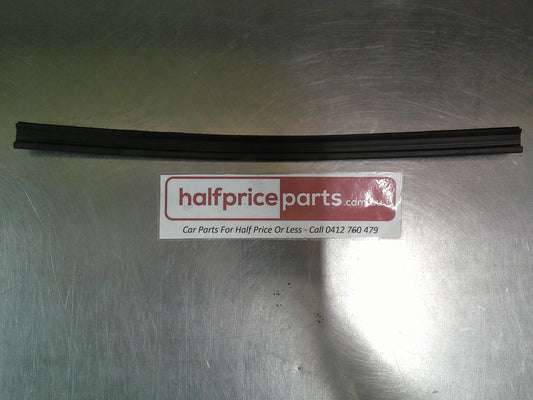 Holden AH Astra Genuine Front Bumper Fascia Outer Sealing Strip New Part