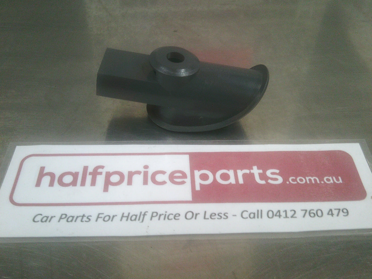 Holden VT/VX/VY/VZ Commodore/Monaro/WK/WL Statesman Genuine Lock Knob Bezel New Part