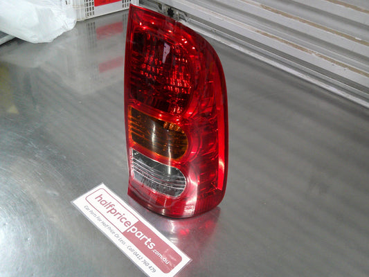 Toyota Hilux Genuine Right Hand Rear Tub Tail Light Assembly New Part