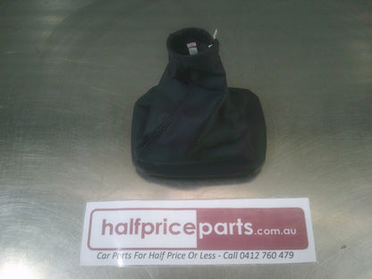 Holden XC Barina Genuine Manual Gear Shift Boot New Part