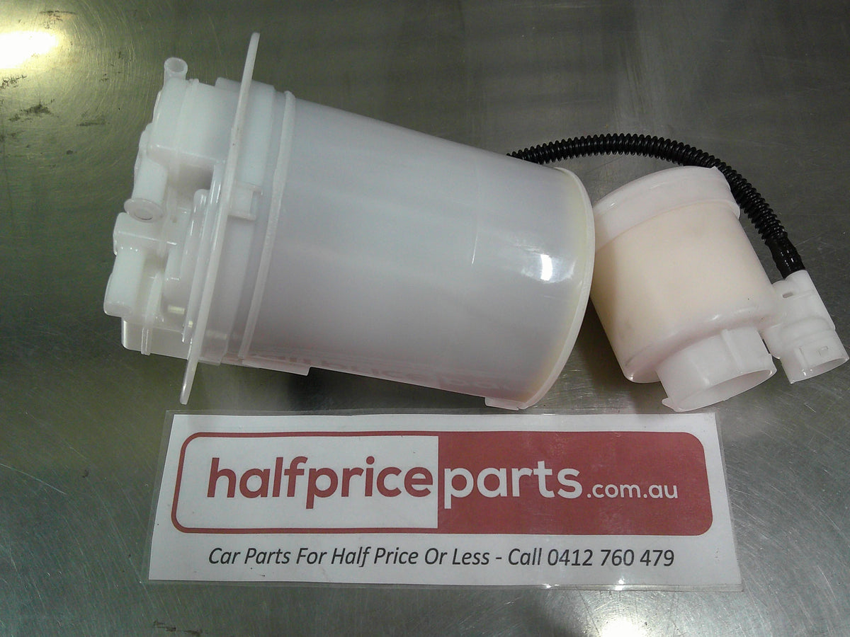 Toyota Prius/Lexus CT200 Genuine Intank Fuel Filter New Part