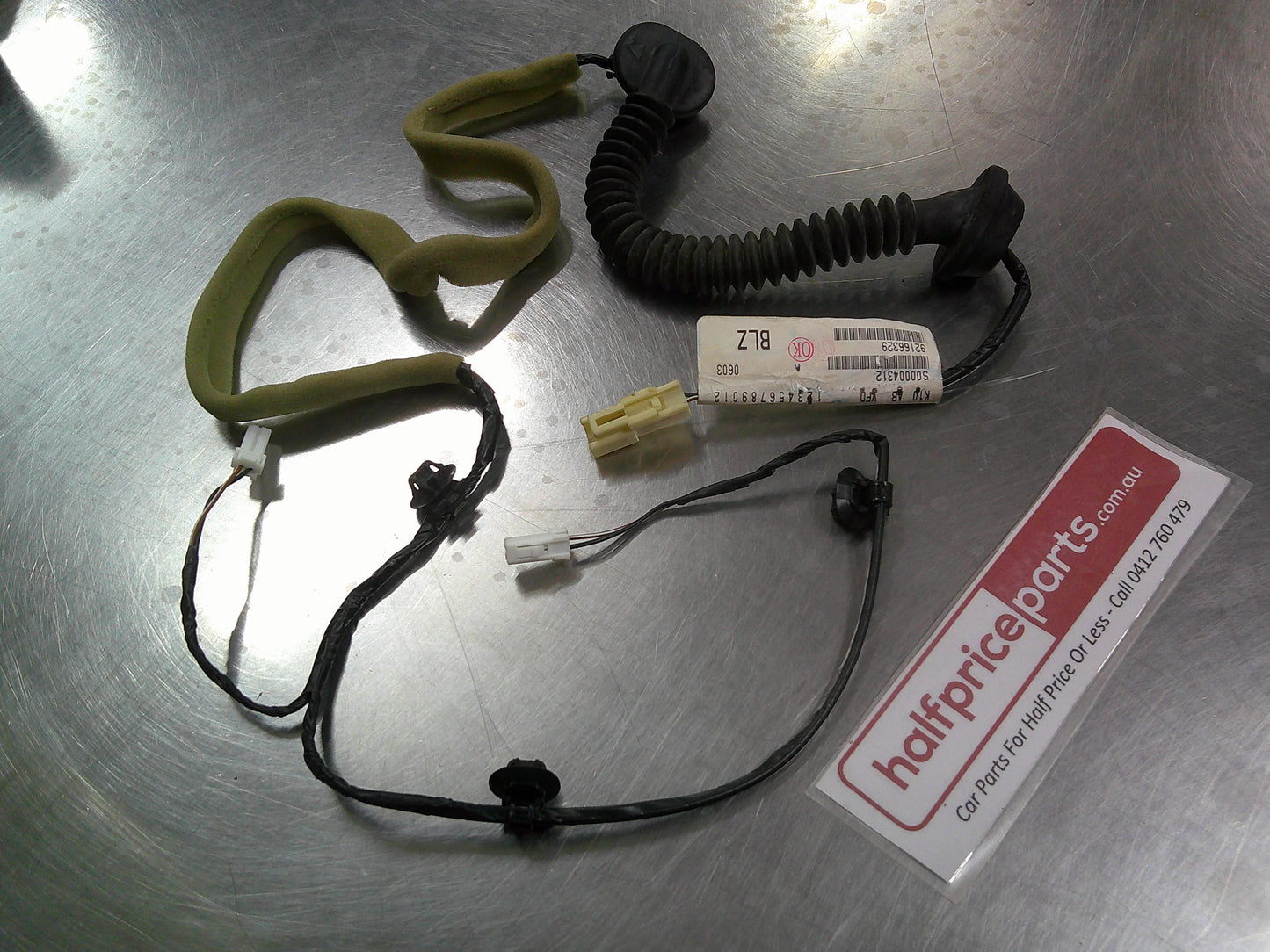 Holden VE Commodore Genuine Number Plate Boot Lid Wiring Loom - Used Part