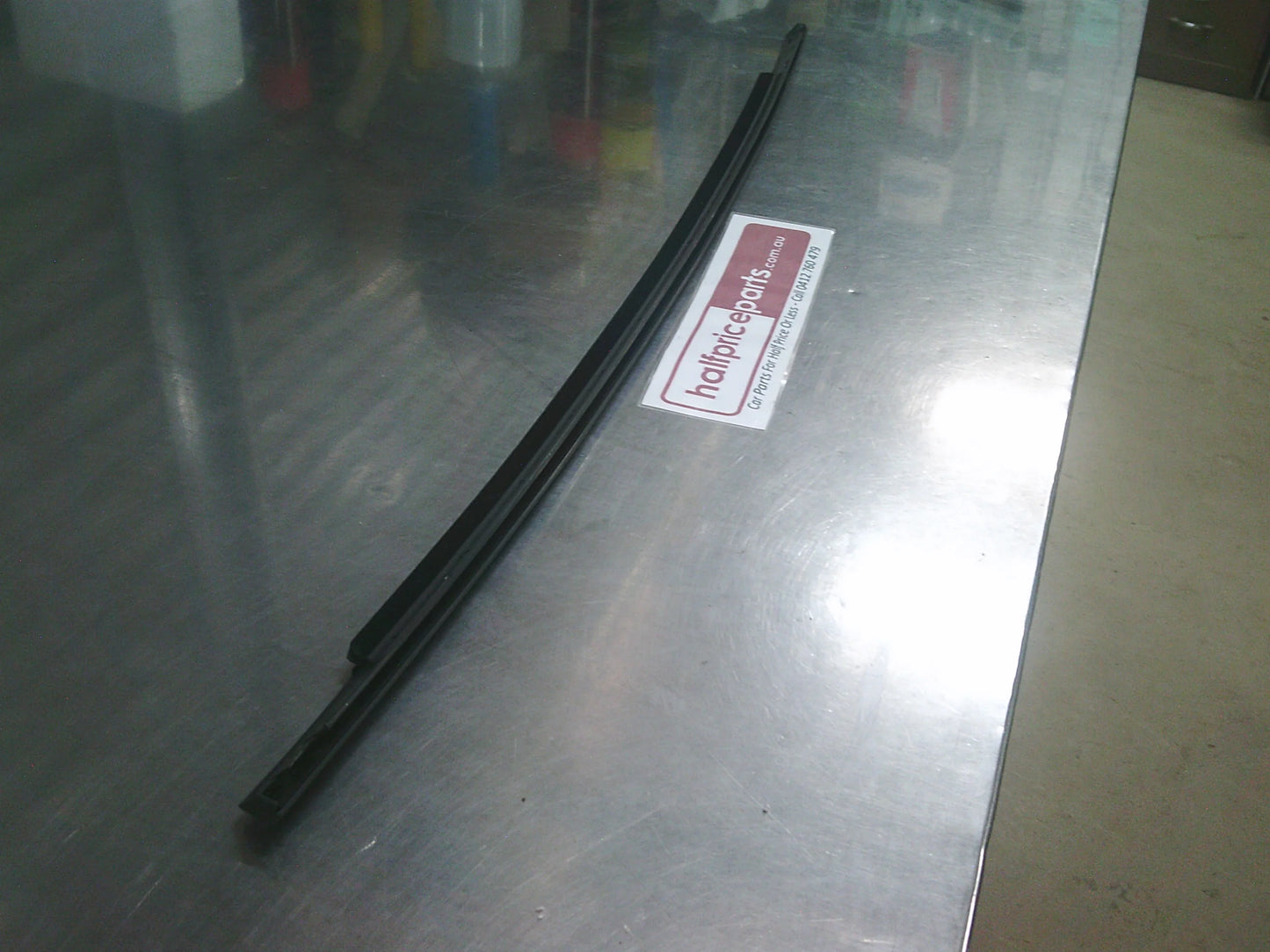 Peugeot 5008 Genuine Right Hand Rear Window Seal Moulding New Part