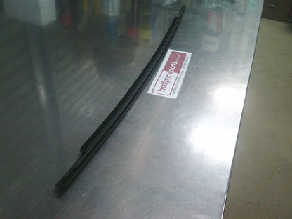 Peugeot 5008 Genuine Right Hand Rear Window Seal Moulding New Part