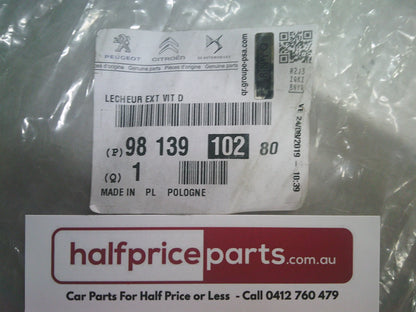 Peugeot 5008 Genuine Right Hand Rear Window Seal Moulding New Part