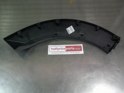 Landrover Discovery LR3/LR4 Genuine Left Hand Rear Wheel Arch Flare Only New Part