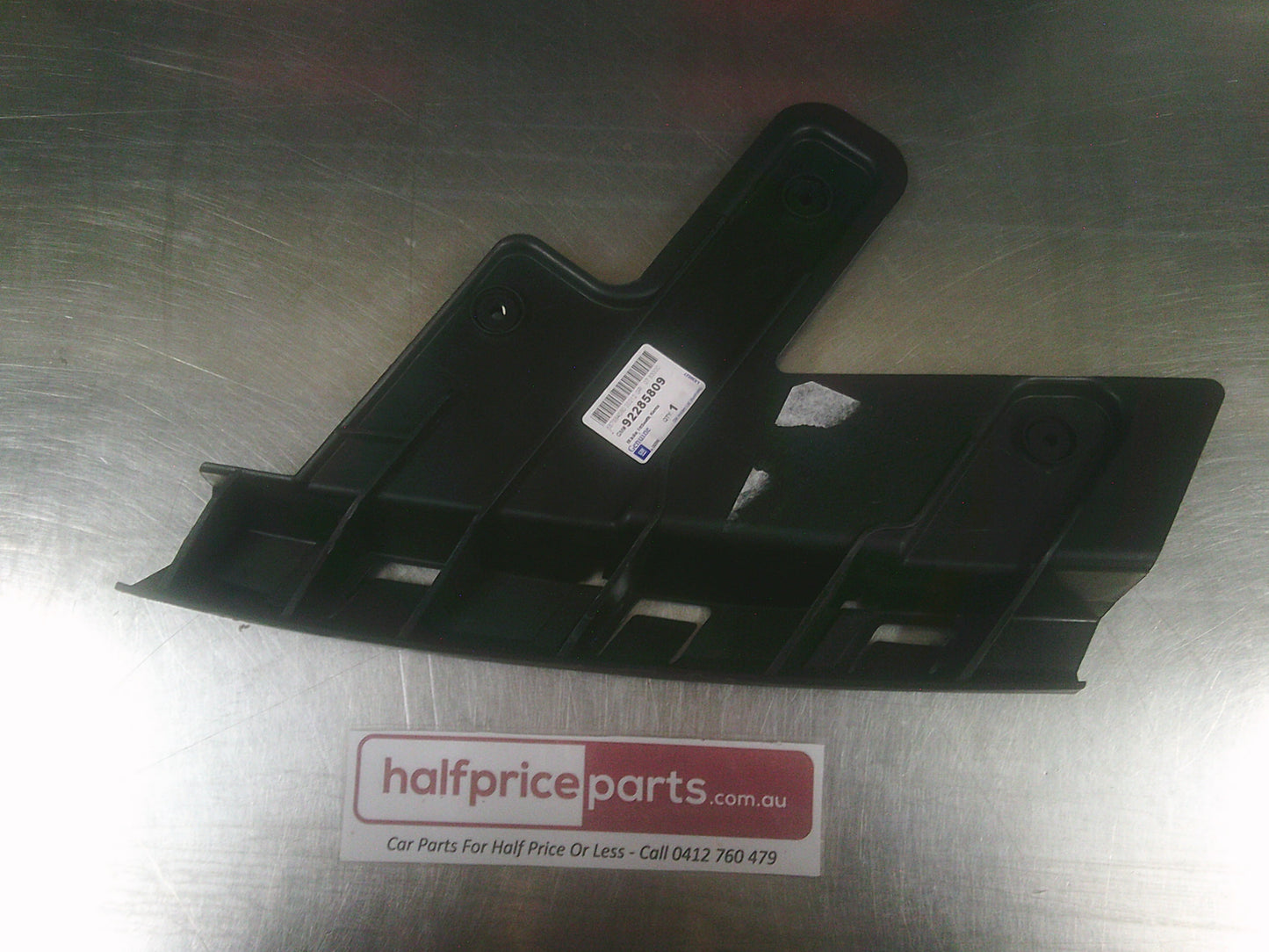 Holden VF Commodore Genuine Front Right Hand Outer Bumper Bracket New Part