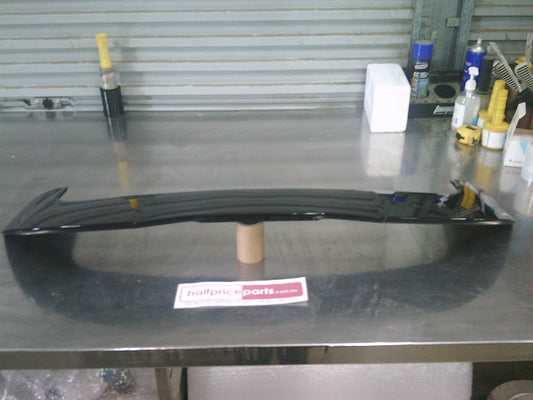 Subaru XV Genuine Rear Tail Gate Roof Spoiler Only (1 Factory Black/1 Pearl White) New Part