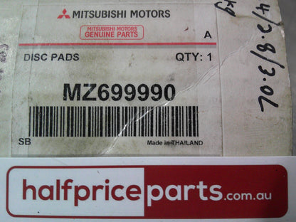 Mitsubishi MK Triton 2.4/2.8/3.0L Genuine Front Brake Pads Set New Part