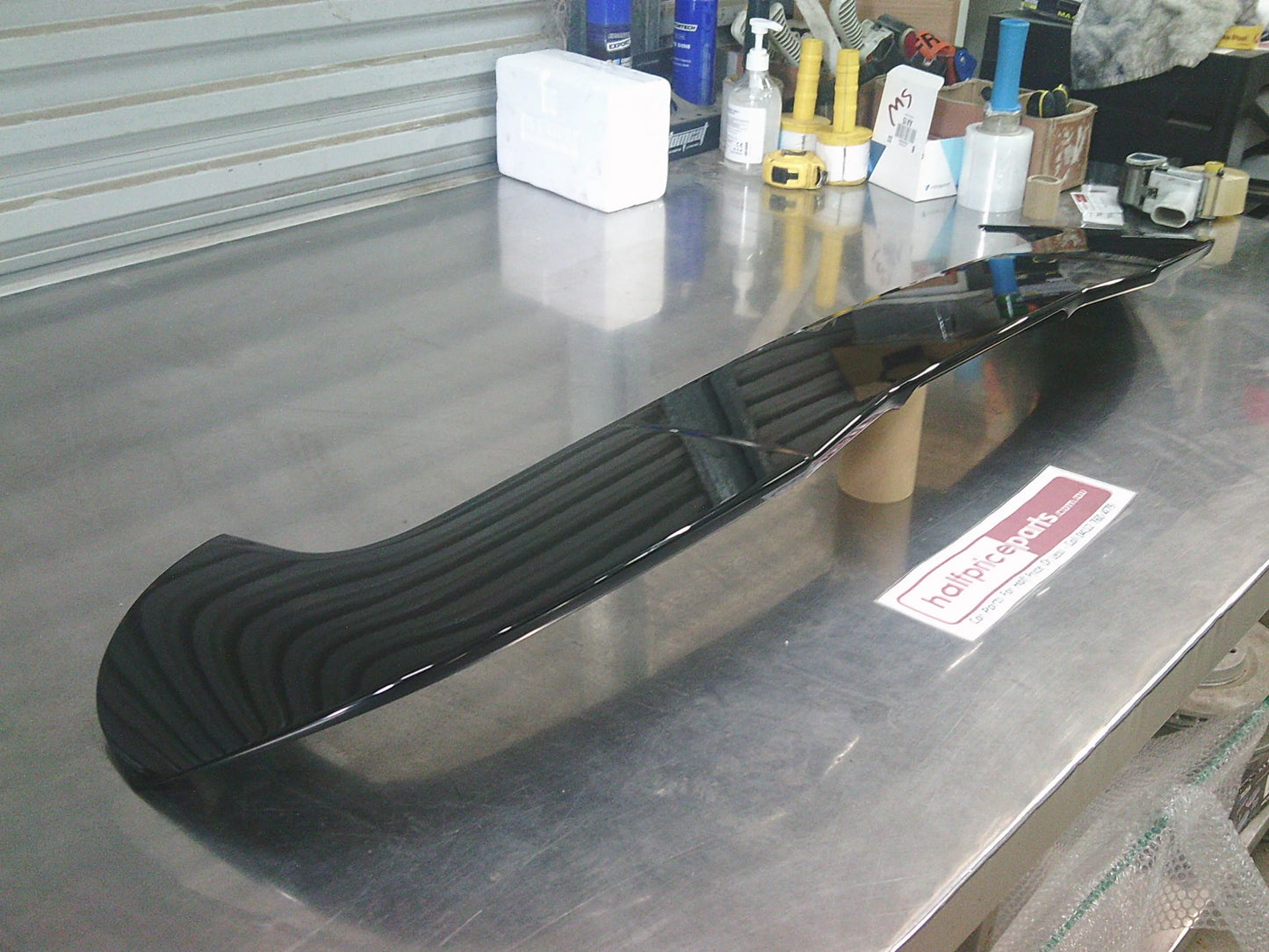 Subaru XV Genuine Rear Tail Gate Roof Spoiler Only (1 Factory Black/1 Pearl White) New Part
