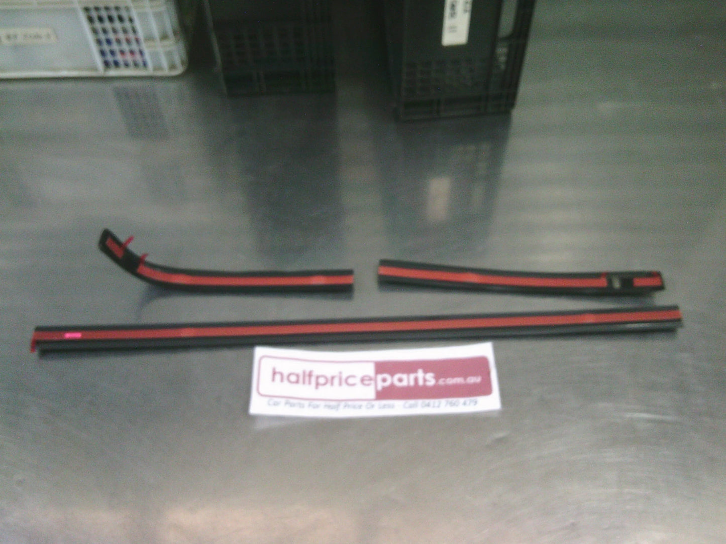 Holden RG Colorado Genuine Front Right Hand Roof Moulding New Part