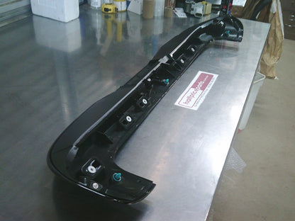 Subaru XV Genuine Rear Tail Gate Roof Spoiler Only (1 Factory Black/1 Pearl White) New Part