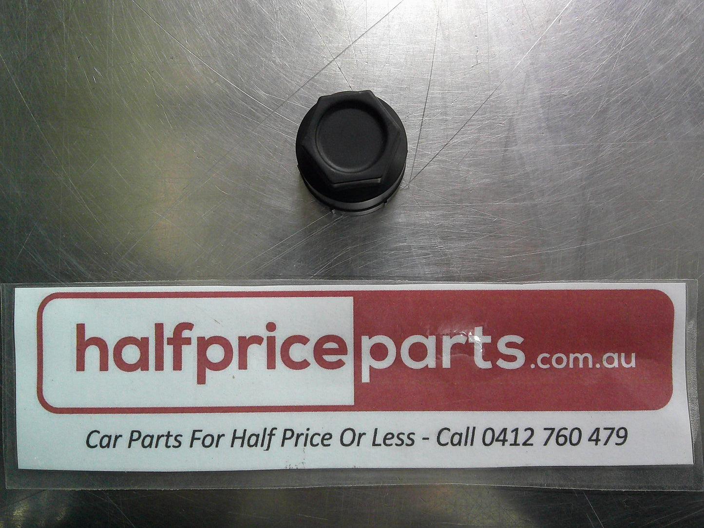 Holden VT/VX/VY/VZ Commodore Genuine Wheel Lug Nut Cap New Part