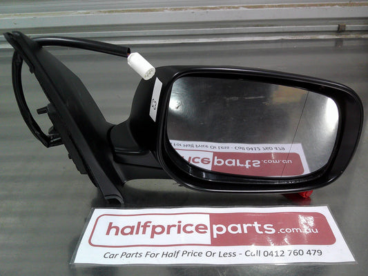 Toyota Corolla Sedan Genuine Right Hand Outer Electric 3 Pin Plug Mirror Assembly New Part