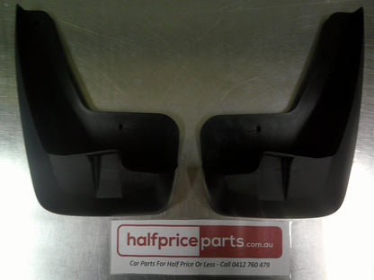 Holden Captiva 5/Maxx Genuine Front Mud Flap Set New Part
