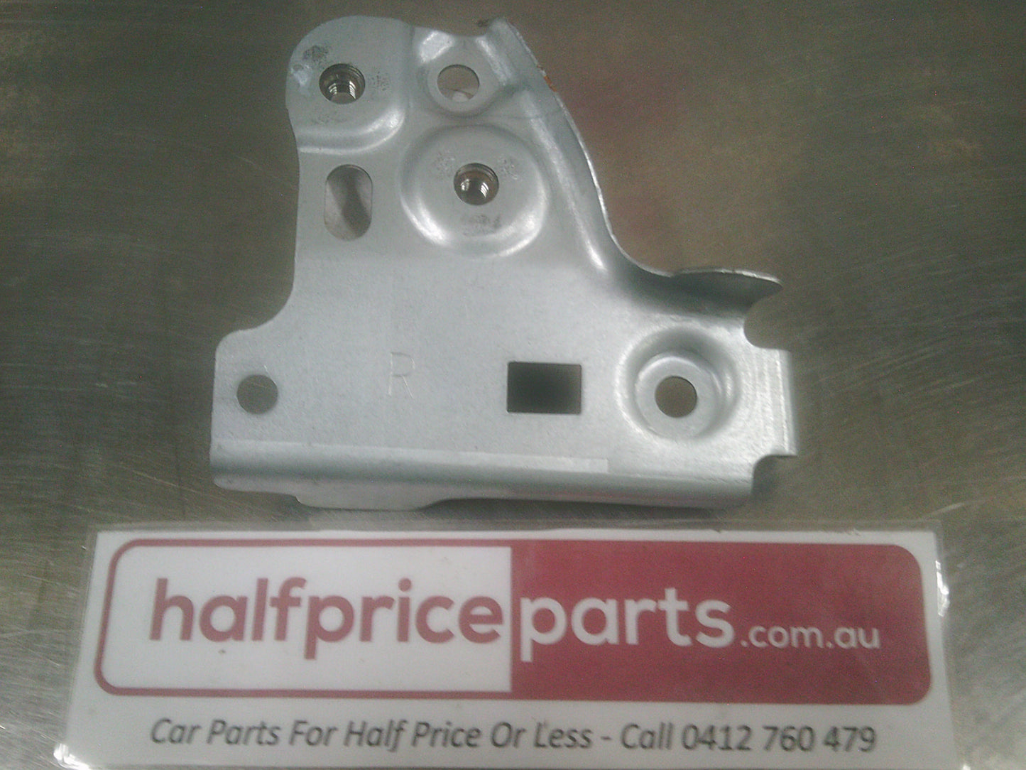 Holden TM Barina Genuine Right Hand Guard Upper Rail Bracket New Part
