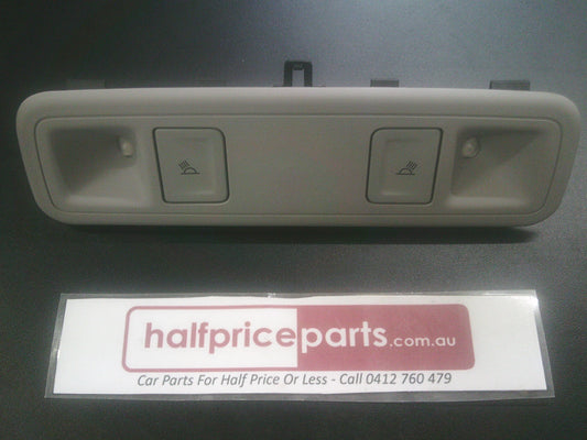 Holden GM Silverado 1500 Genuine Rear Interior Light New Part