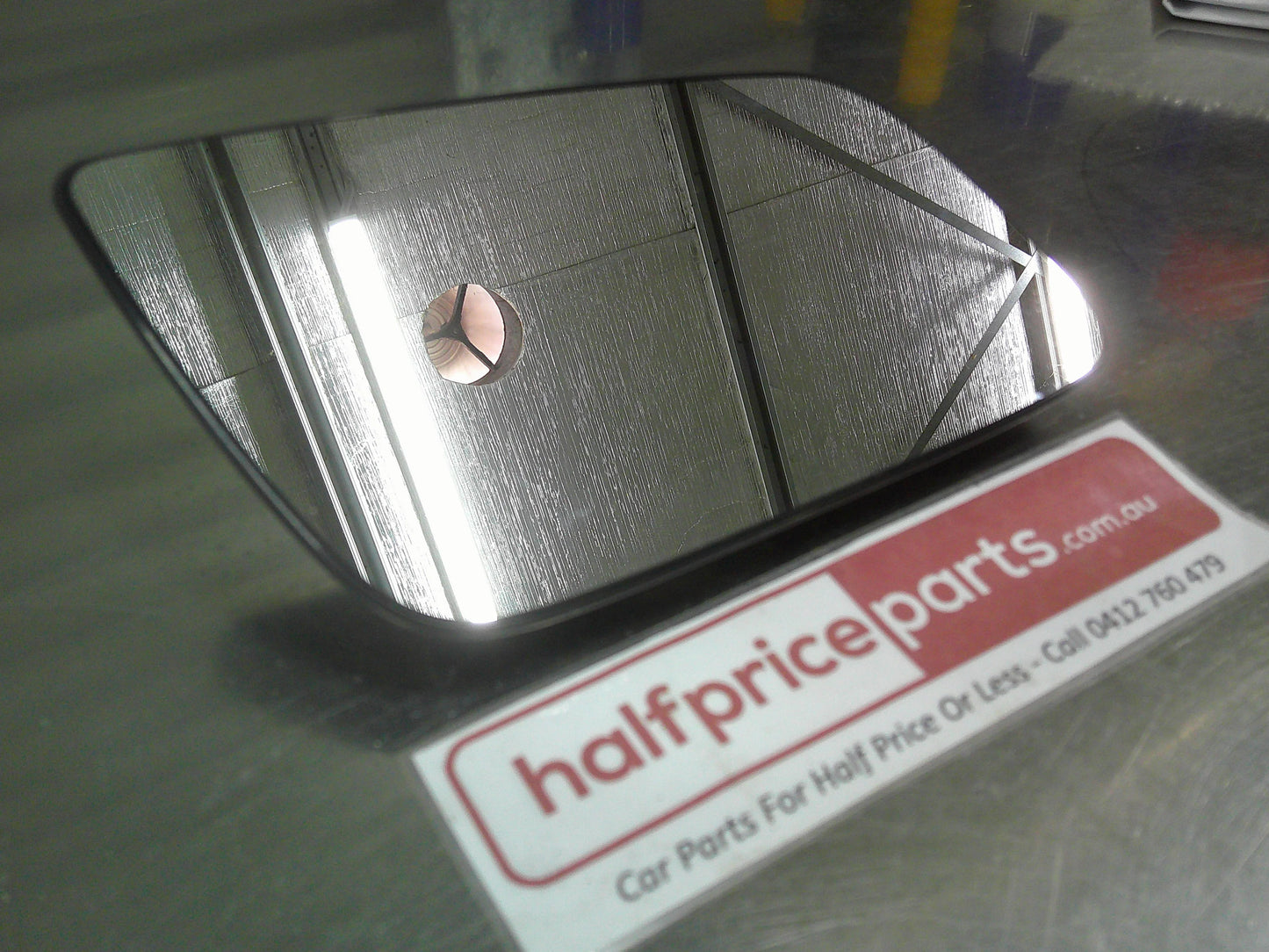 Holden VF Commodore/WN Caprice Genuine Right Rear View Mirror Glass Only New Part
