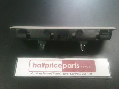 Holden GM Silverado 1500 Genuine Rear Interior Light New Part