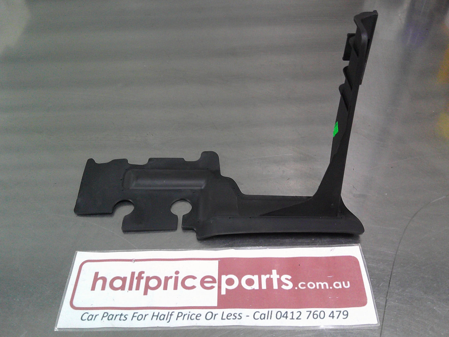 Holden JH Cruze Genuine Right Hand Radiator Air Buffer New Part