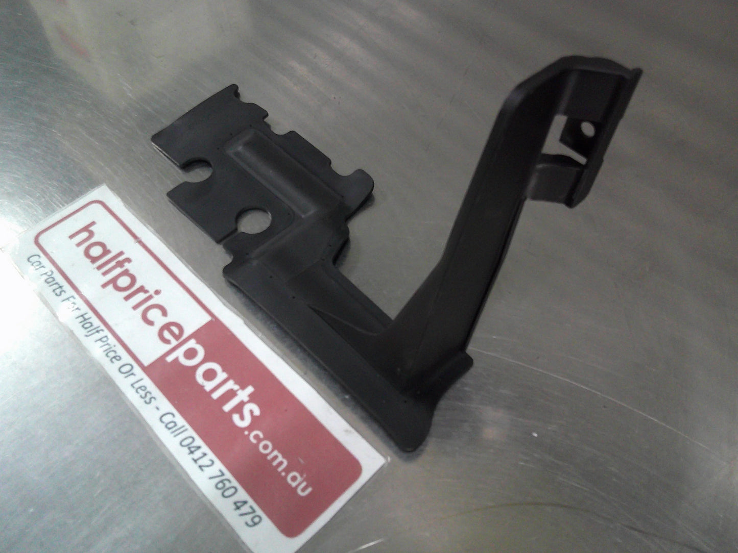 Holden JH Cruze Genuine Right Hand Radiator Air Buffer New Part
