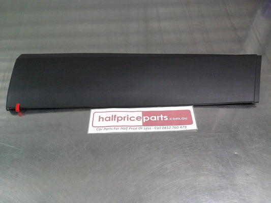 Jeep Cherokee Genuine Left Hand Rear Outer Door Moulding New Part
